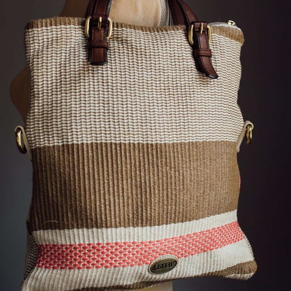 Fossil Explore/Fold-over Straw Tote